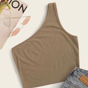 Ribbed One-Shoulder crop top